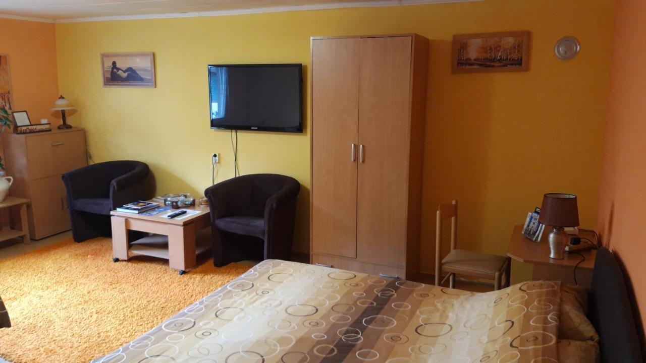 Modern&Cozy Bosnian House With Garden+Free Parking Hotel Saraievo Exterior foto