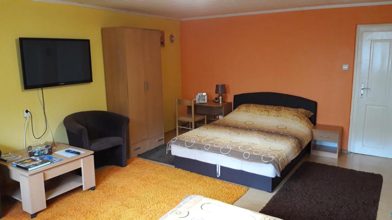Modern&Cozy Bosnian House With Garden+Free Parking Hotel Saraievo Exterior foto